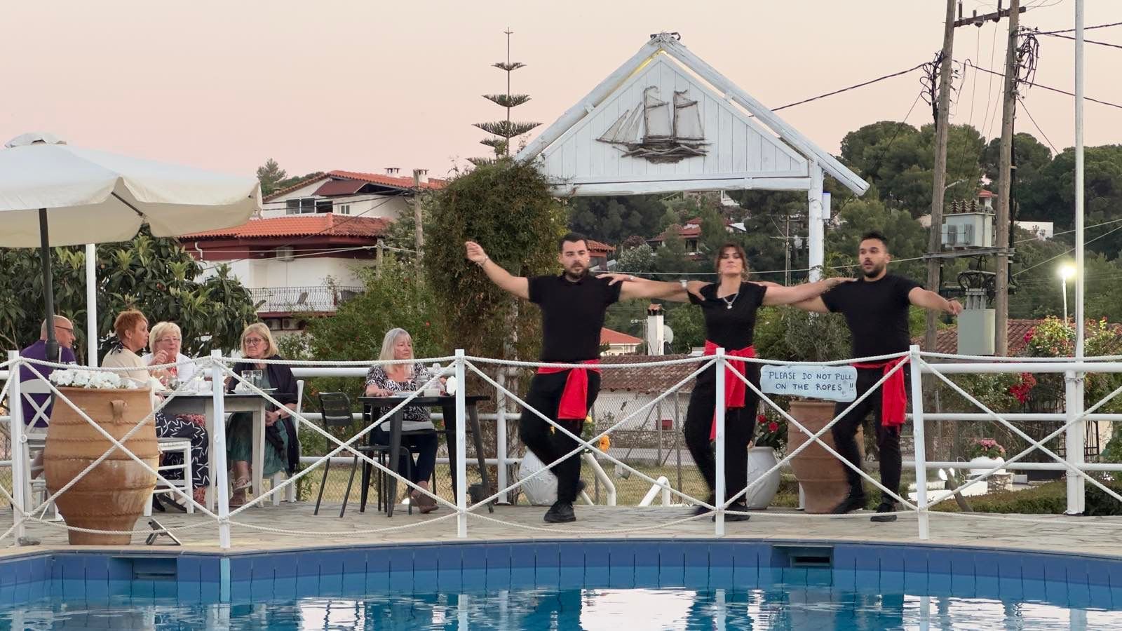 Experience the best Greek night in Skiathos at Villa Rosa! From our Troulos pool bar with sunbeds to an authentic Greek taverna featuring live music, authentic Greek food, and traditional dancing. Book your table for a legendary evening in Troulos.